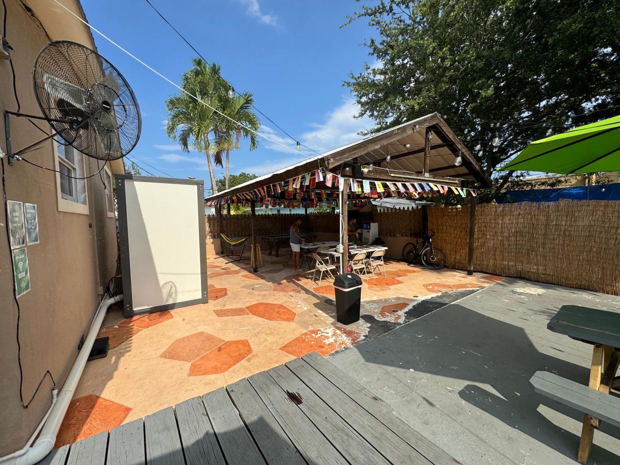 הוסטל מיאמי Wynwood Beds מראה חיצוני תמונה